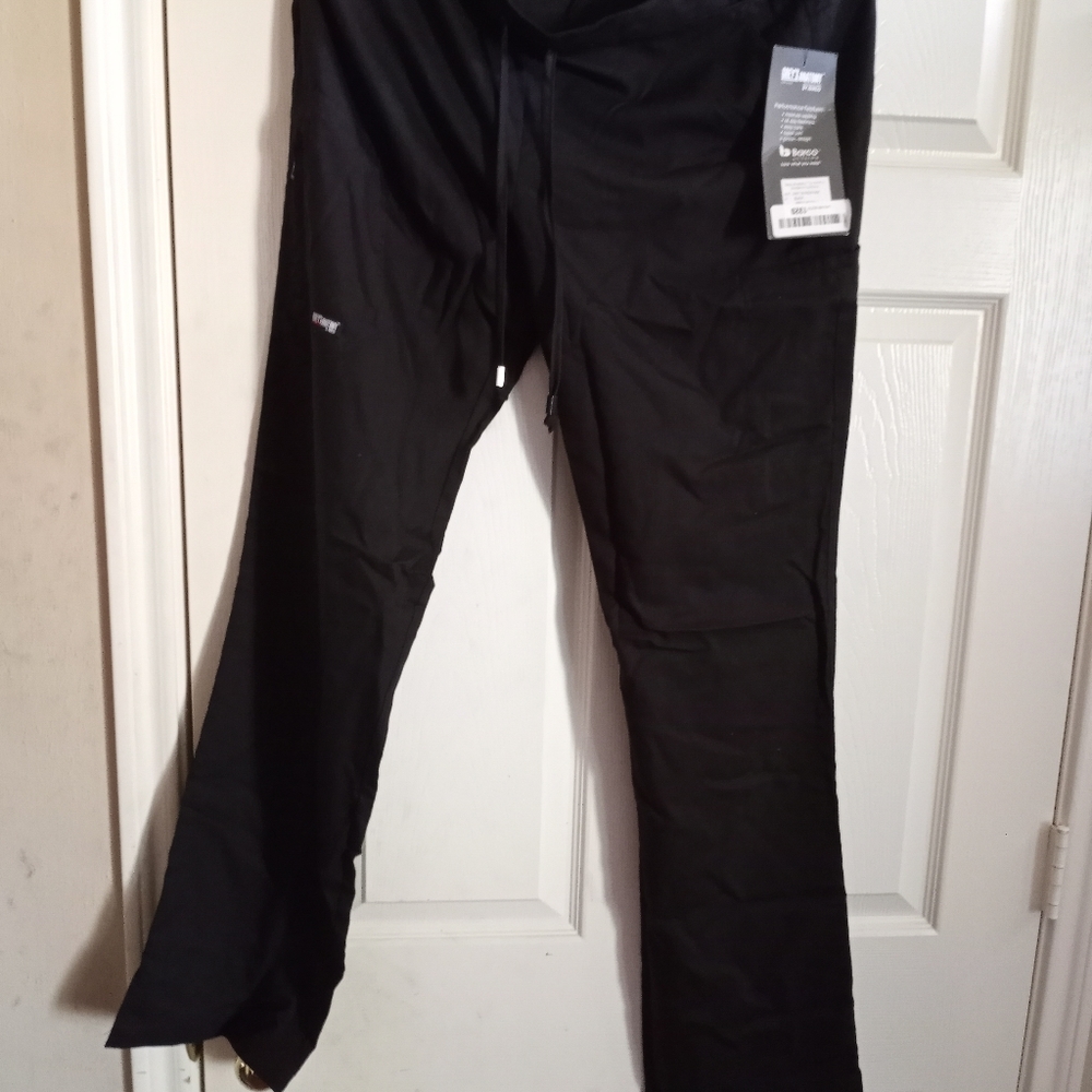 Black Grey's anatomy professional wear by Barco pants medium